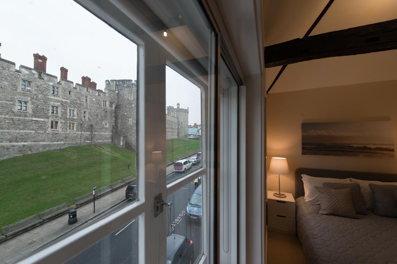 Central Windsor Apartment Facing The Castle ภายนอก รูปภาพ